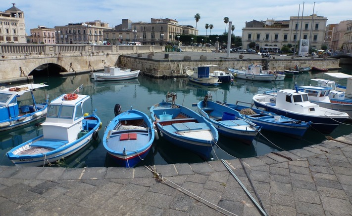 Hafen in Siracus